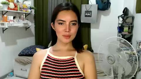 Snapshot of shasha_carreon chatting on November 13, 2025, 1:21 pm shasha online show from November 13, 2025, 1:21 pm