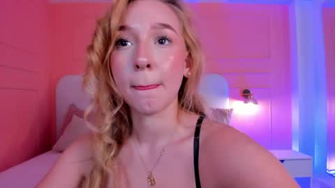 Shantall online show from May 12, 2026, 5:37 am