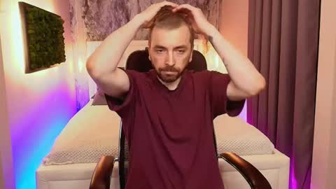 shaun_white online show from December 2, 2025, 5:41 pm