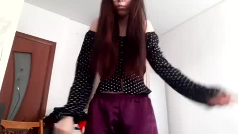 Annette online show from April 2, 2026, 6:55 am