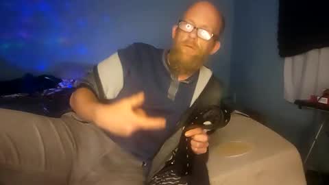 shawn710420 online show from December 7, 2024, 9:39 am