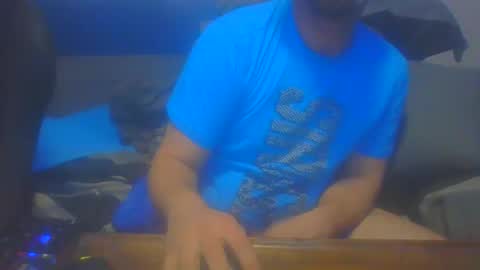 Snapshot of shawntheone3535b chatting on December 8, 2024, 8:58 pm shawntheone online show from December 8, 2024, 8:58 pm