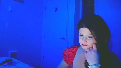 shaylam6669 online show from April 17, 2026, 4:59 am