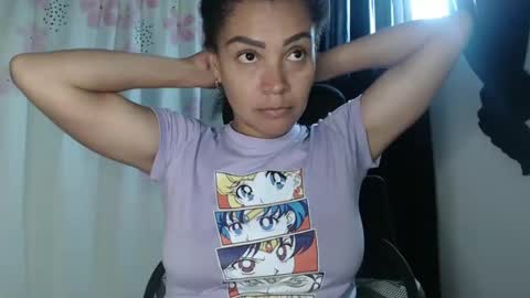 Snapshot of shayna_cute chatting on December 29, 2024, 5:33 pm Shayna online show from December 29, 2024, 5:33 pm