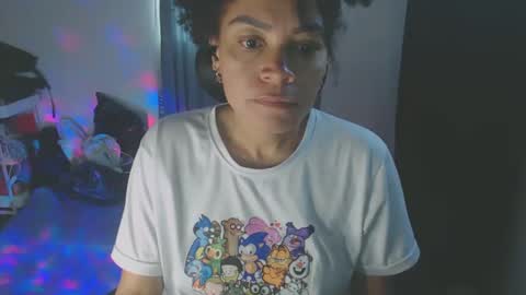 Shayna online show from February 17, 2025, 1:32 pm