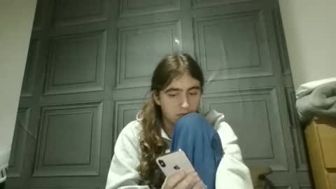 Shay Edging online show from December 20, 2025, 8:49 pm