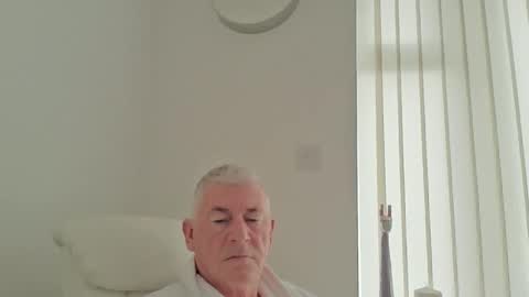 she52 online show from May 14, 2026, 6:42 am