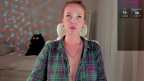 she_wolf1 online show from May 6, 2026, 3:28 pm