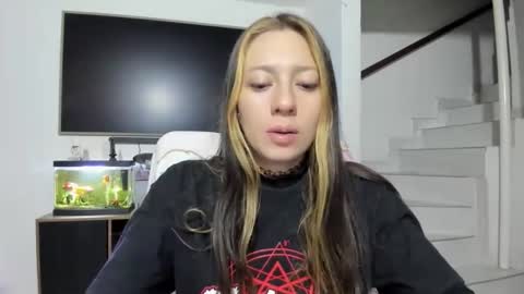 katrin and Aaron online show from September 16, 2025, 11:00 am