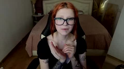 Snapshot of sheena_coy chatting on May 31, 2026, 1:18 pm Sheena online show from May 31, 2026, 1:18 pm