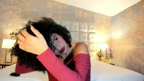 sheeylopez online show from May 18, 2026, 4:07 am