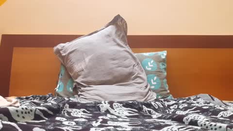 Snapshot of shelby_tommy1 chatting on February 10, 2025, 11:45 pm bluehorn online show from February 10, 2025, 11:45 pm