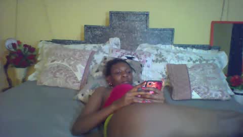 shelia420715 online show from February 6, 2025, 6:13 pm