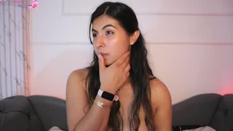  Transmission schedule Monday - Friday 715 am to 200 pm time Colombia  online show from March 6, 2025, 6:26 pm