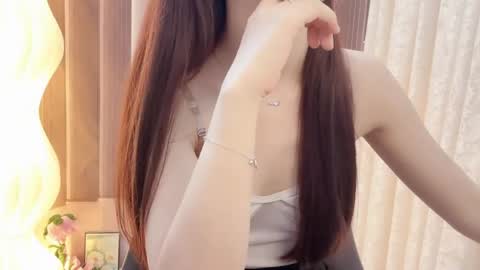 Shelly online show from May 15, 2026, 11:12 pm
