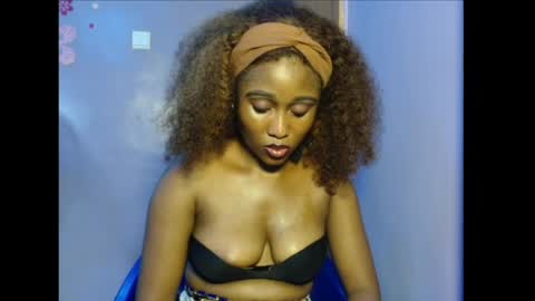Snapshot of shena_xnomy chatting on June 25, 2026, 7:02 am Favour online show from June 25, 2026, 7:02 am