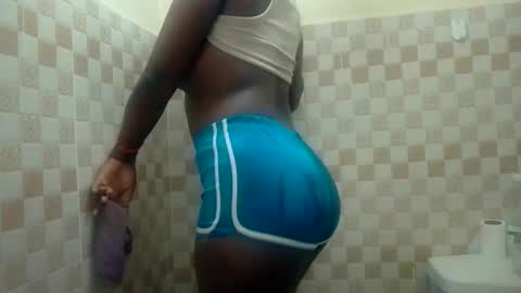 shenaycutesy online show from October 22, 2025, 1:44 pm