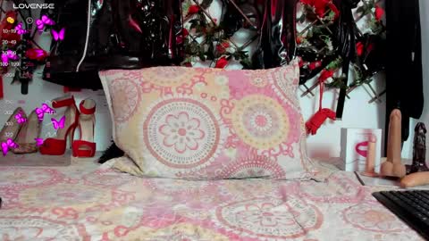 Snapshot of shengyi_blue chatting on January 14, 2025, 1:17 pm anyela7773 online show from January 14, 2025, 1:17 pm