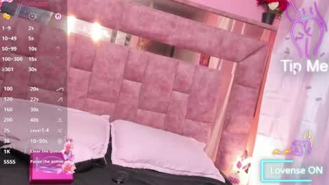 shenielxxx online show from May 29, 2026, 2:53 am