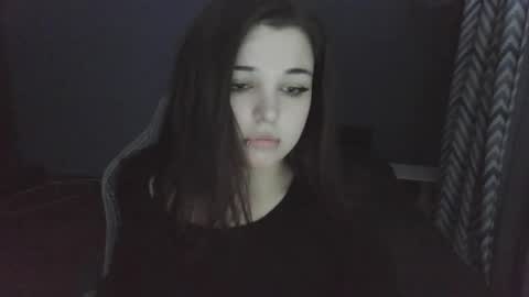 sheril_belton online show from October 19, 2025, 7:03 pm