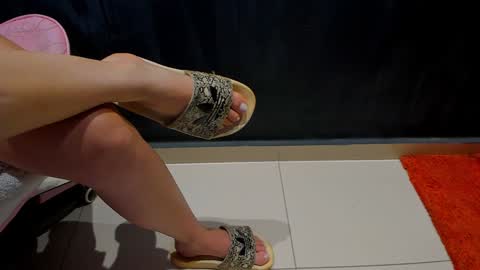 .. Sherilk .. online show from December 17, 2024, 11:06 am