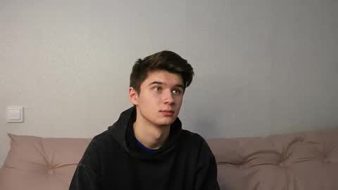 Max online show from October 26, 2025, 5:52 pm