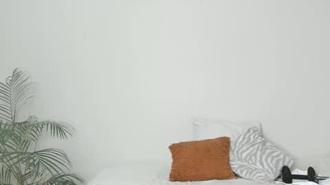 Sherlyn Adams online show from December 29, 2024, 1:17 pm