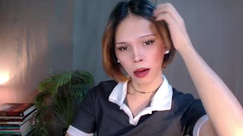 Snapshot of shes_notme chatting on April 6, 2026, 1:58 am Lana But you can spell it backwards online show from April 6, 2026, 1:58 am