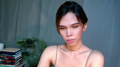 Snapshot of shes_notme chatting on April 15, 2026, 6:15 pm Lana But you can spell it backwards online show from April 15, 2026, 6:15 pm