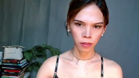 Snapshot of shes_notme chatting on April 26, 2026, 8:34 am Lana But you can spell it backwards online show from April 26, 2026, 8:34 am