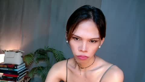 Snapshot of shes_notme chatting on May 1, 2026, 9:58 am Lana But you can spell it backwards online show from May 1, 2026, 9:58 am