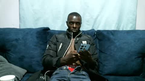 Snapshot of shikwekwe chatting on January 27, 2025, 11:54 pm Collorewamadeals online show from January 27, 2025, 11:54 pm