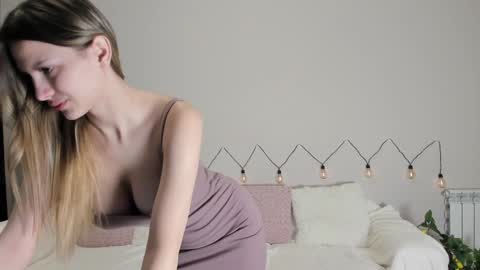 Chanel online show from December 9, 2024, 6:35 pm