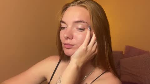 Alexis online show from June 4, 2026, 6:58 pm