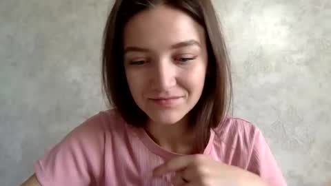 Jesica online show from October 20, 2025, 9:54 am