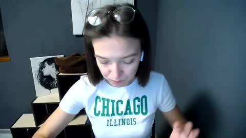 Jesica online show from July 4, 2026, 6:30 am