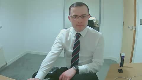 shinjisan0 online show from April 25, 2026, 1:52 am