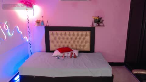 Snapshot of shiny_ela_ chatting on March 7, 2026, 1:41 pm Ela 3 online show from March 7, 2026, 1:41 pm