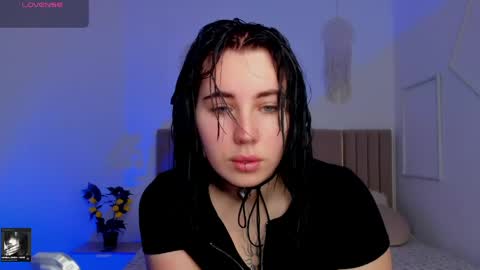 shiraazsh online show from May 1, 2026, 10:09 am