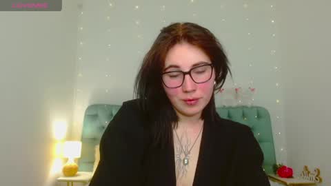 shiraazsh online show from May 5, 2026, 8:50 pm