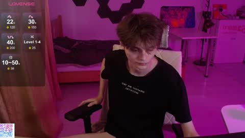 Snapshot of shiromy_ chatting on May 31, 2026, 4:36 pm shiromy_ online show from May 31, 2026, 4:36 pm