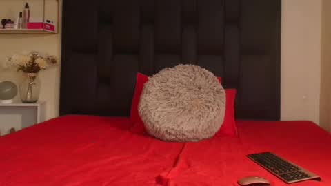 Snapshot of shkendall chatting on March 11, 2026, 2:56 pm kendal online show from March 11, 2026, 2:56 pm