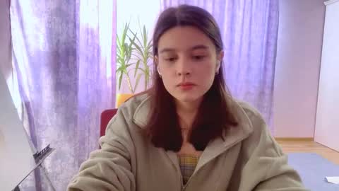 Snapshot of shontagrabowski chatting on January 18, 2026, 12:09 pm Marie online show from January 18, 2026, 12:09 pm