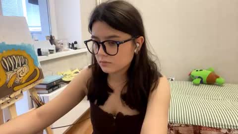 Marie online show from July 9, 2026, 2:21 pm