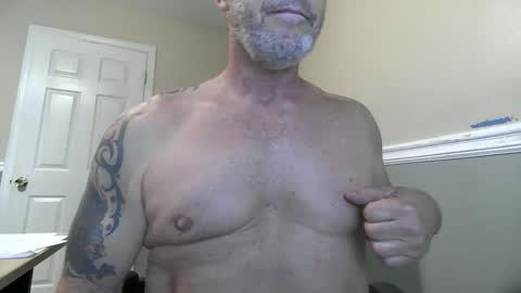 Getting mine online show from March 9, 2025, 3:49 pm