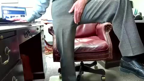 nikolas send dm for an appointment online show from February 20, 2025, 7:52 pm