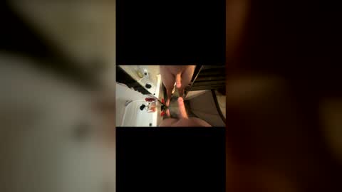 Snapshot of shorguy2000 chatting on January 13, 2026, 5:07 pm shorguy2000 online show from January 13, 2026, 5:07 pm