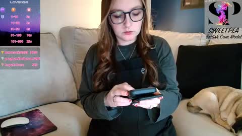 short sweetpea online show from February 15, 2026, 11:52 am