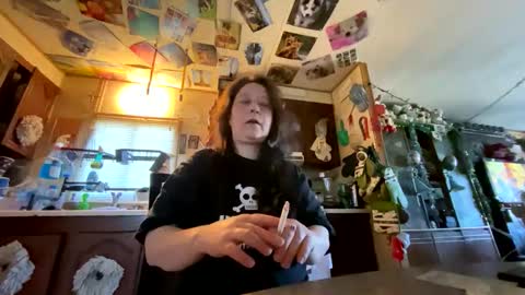 shorty920505 online show from November 3, 2025, 7:37 pm