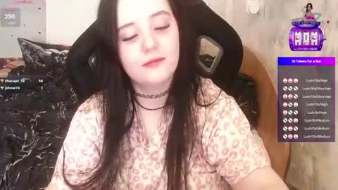Snapshot of show_for_you chatting on June 25, 2026, 3:38 pm show_for_you online show from June 25, 2026, 3:38 pm